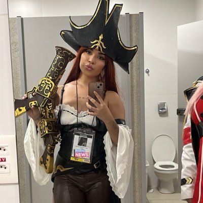 tugasz_'s profile picture. Astrófila apaixonada pelo universo e amante da astronomia 🪐 ✨ | +18 @sjprivtuga 💋 | adcarry for @smtwrr