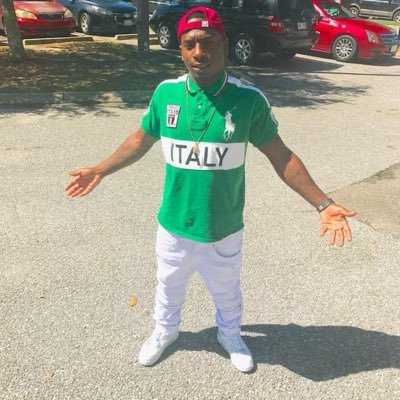 Yoocrum's profile picture. 