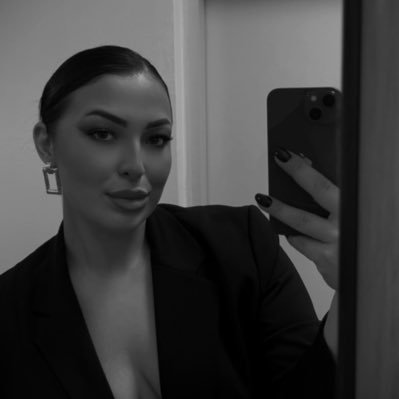 kafekuvaricaa's profile picture. ☕+🍺+🚬=❤