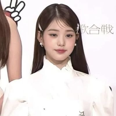 yoh_ter's profile picture. ed/borderline           8 years or some trying to be thin.           22y.o.           any pronouns.       gw:32