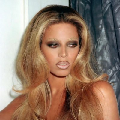 yaprelief's profile picture. Will Poulter’s Wife, Jeremy Strong’s Fiancée | Tenet Hive Founder and CEO