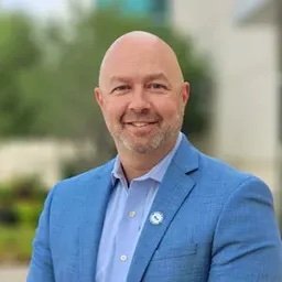 DrJerLowe's profile picture. Christian, Husband, Father, Proud @popcs HOS - Follow/Likes/RT ≠ Endorsement #SKOL