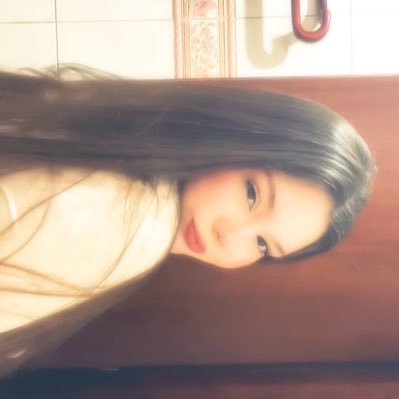 anaamoraesz_'s profile picture. 