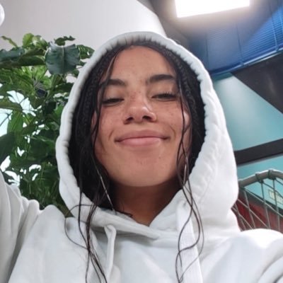 stratf0rdreamer's profile picture. «here's to the fools who dream». miritante.