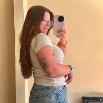 bshelton519's profile picture. 29 ♉︎🌿🦋🪩✨ Lover of cute restaurants, fun colors, & live music. Southern VA. Averett ‘18