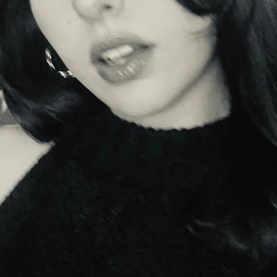 cochemarinette's profile picture. 20 f. Zionists will be blocked on sight.