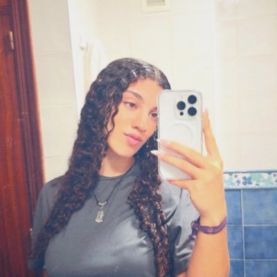 isit91_'s profile picture. 