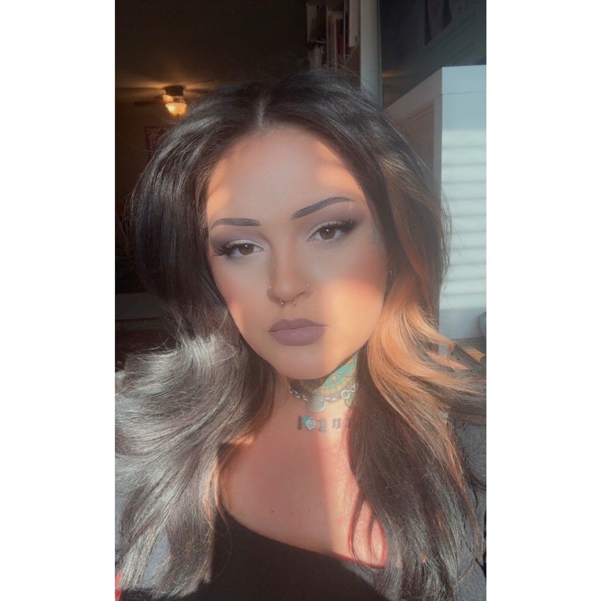 gutter_bravodo's profile picture. g-r-e-y-g-i-r-l 🩶