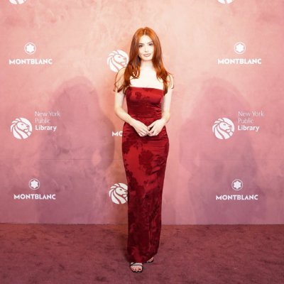 elenanisonoff's profile picture. co-founder @halcyon__media | nyc native