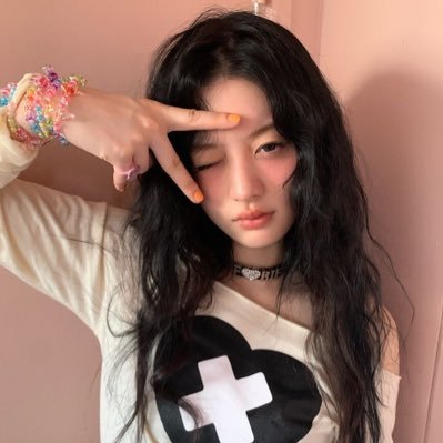 minjudaylight's profile picture. by 민주 is coming