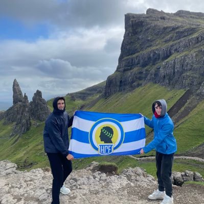 AlejEstan's profile picture. el martillo al taller, la hoz al trigal