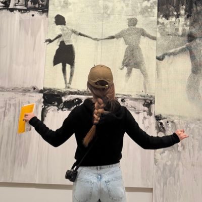 luoluo's profile picture. nonlinearity of time ✯ working on reasoning @xai ✯ was @mit cs