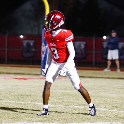 KeenenC2028's profile picture. 5’10 150 | Class of 2028 Wr/DB l Lugoff Elgin High School 3.5 GPA ✉️keenengoated2@gmail.com 📞803-205-5331 ig 511kee