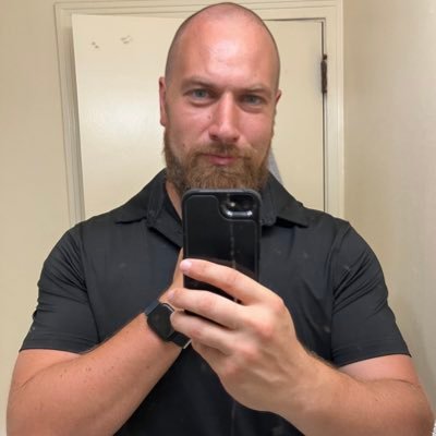 atlas__cringed's profile picture. you can pry my tongue from my cold dead cheek