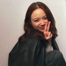 jianglushi's profile picture. currently watching and reading something