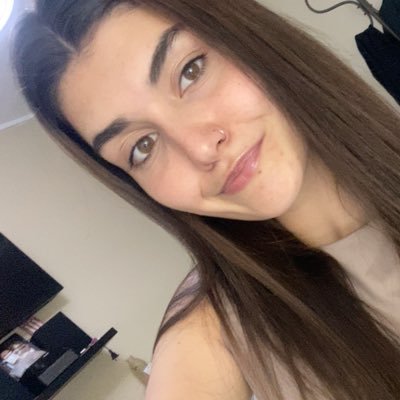 fioresixto7's profile picture. Estudiantes de La Plata //LVP 🐽 . LP😈 es mi manera de ser feliz 🎶🎩