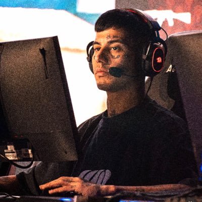 apxzaa's profile picture. 