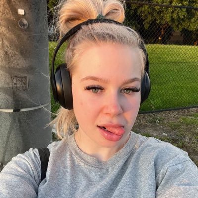 ASandra83164's profile picture. pure and kind believer of God Christian ✝️. not here for relationship ❤️‍🔥