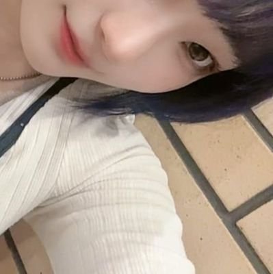 mEzSoX2F2Z50144's profile picture. 寒いの好きです🧊
https://t.co/ivL9S1YZoY