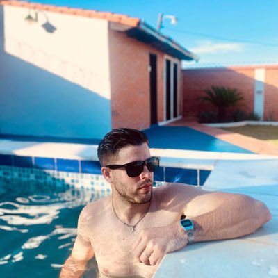 iamGastongoity's profile picture. Writing vibes: 50% human, 50% ChatGPT magic 🪄 Living in the 4o era #keep4o