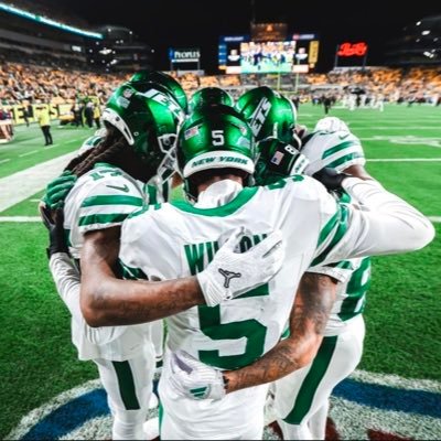 Jack80655997's profile picture. jets • nets • gators | Pain, hope, and chaos year-round 😭