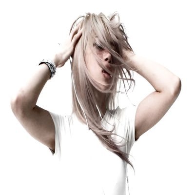 Mimisondnd's profile picture. ˖ ౨ৎ˚₊edtwt ·˚ ༘ ⋆ bmi 14.5