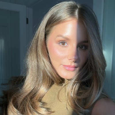 Adiap3Dan's profile picture. The meaning of life is to pursue dreams🤗 be brave to new women🌹🌹live in California, and America is great!🌈🌈