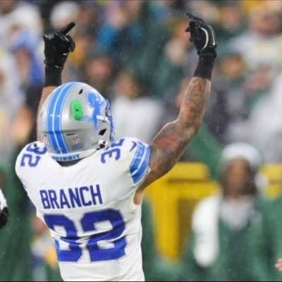 SteakSays's profile picture. 9X AWL🎙️ watching sports and cooking up hot takes   Angels, Lions, Lakers in that order🫡