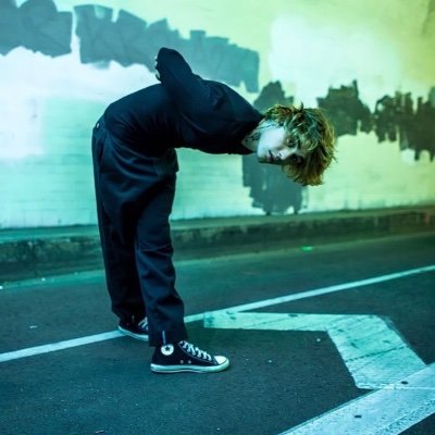 fWkK1mw1jd3028's profile picture. 