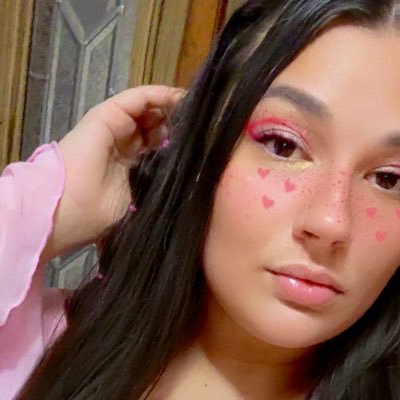 kelsnicole26's profile picture. I like sports I guess