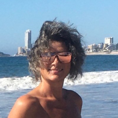 sierrado0528's profile picture. an artist/ a dreamer/a nature lover/ a child of God/a renaissance women looking for a long red dress, while torn between 2 countries 🇨🇦🇲🇽