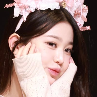 wy_sabel's profile picture. #원영 #WONYOUNG Only for Wonyoung. All photos are my own, no repost without credit. Do not crop my watermark or edit without permission. 녕랑단 from the US.