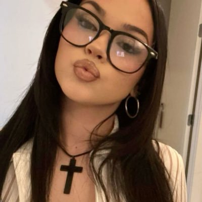 rockstarskz's profile picture. choi yeonjun fashion icon