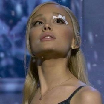 hanybutera's profile picture. for all of my pretty and all of my ugly too, i love to see me from your pov