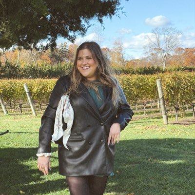 maybeitsnea's profile picture. 💛 donation/carrd link for Ukraine is in my bio 💛