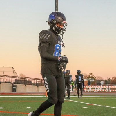 B_Richmeier's profile picture. 2028 🎓 | wr/athlete | grandview high school, aurora, CO | 3.6 gpa | 4.65 Lazer 40 | 5’11 150 | dual sport athlete
