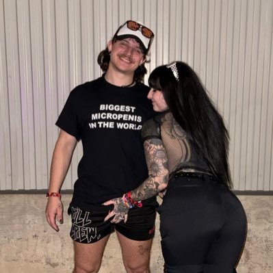 femalegoblinn1's profile picture. YOUR FAVORITE BASS GREMLIN