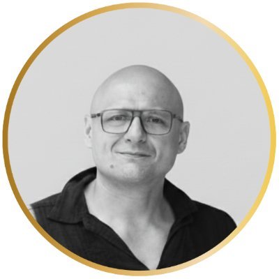 JorgEstratega's profile picture. 🎯 Tu nerd de confianza que resuelve los problemas digitales que te quitan tiempo 
👉 Transformo tu contenido. Tú solo enfócate en lo que amas decir.