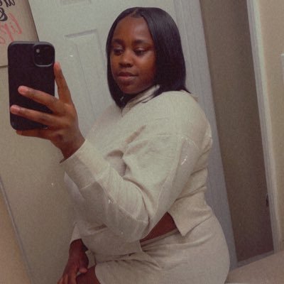 Razhaee1's profile picture. BOYMOMx2 .😘#LLMR💙🐐LongLiveLARCENY❤️LONGLIVEHECT💕