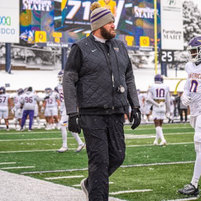 CoachHenning75's profile picture. Minnesota State University - #MavHogs Coach I Recruit The #WIMavs I The @Packers Owner I 🤘🏽😈