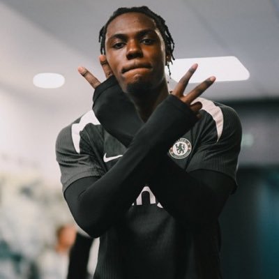 oaryz_'s profile picture. ball and music @jayhsfv