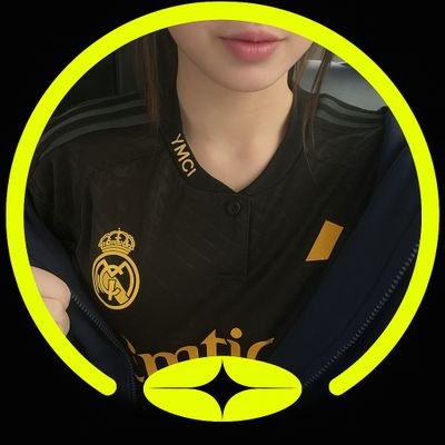 RohmatAj999_'s profile picture. yo