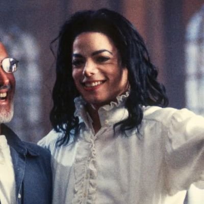 ArialeB_'s profile picture. actriz 🎬

Love: actress 🎥 Dance 💃 Singer 👄🎤Instagram: Arialeb_  — Fan Account