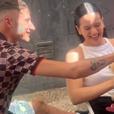 isaJ222's profile picture. T_T UNIVERSIDAD DE CHILE +23