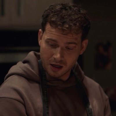 thotbarnes's profile picture. just need a place to be weird abt 911 | bisexual audhd | some stucky and spn | mdnf