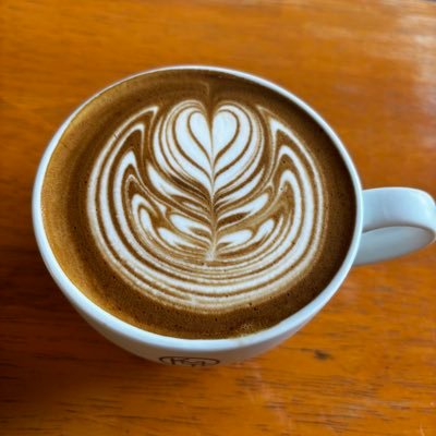 gistarinco20747's profile picture. 2022.11月突然の腹痛、貧血で緊急手術。小腸原発のGISTと判明。12cm腫瘍は切除したが非治癒切除、高リスク。23.1イマチニブが身体に合わず断念。23.3スーテント開始。50代夫と二人暮らし。無言フォローごめんなさい。同病の方希少がん皆さんのツイが励みです、日々の事、愚痴呟きます。