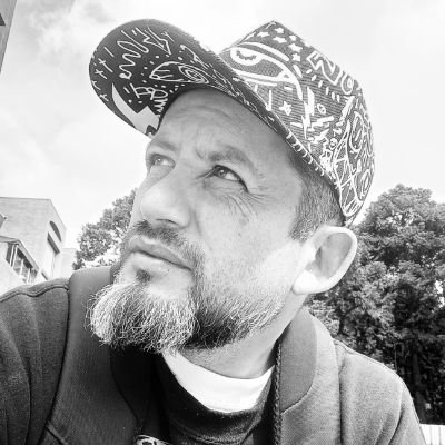 jdmartinezq's profile picture. 📈 Transformo data en estrategias políticas (política data-driven)
🥷🏻 Análisis político / mercadeo político / Opinión pública 
🇨🇴 Bogotá, Colombia