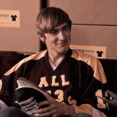 Millaaaxddd's profile picture. 