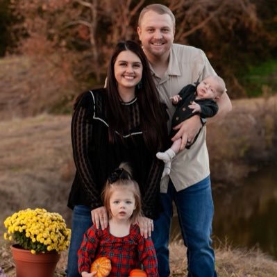 jt_1823's profile picture. Husband to @kerluvtaylor💍, Dad to Sylvie Marie💗 and Graham Dale💙. Proverbs 3: 5-6📖. Station Manager and Sales Rep at Forever Communications. #GBO🍊