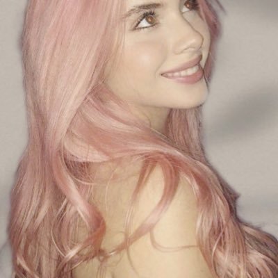 libraryjurdan's profile picture. ⠀⠀⠀ a crazy amount of love, https://t.co/pkt2XDv8Z9